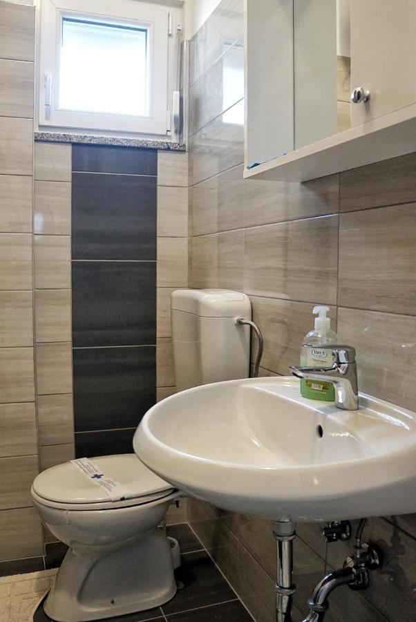 Apartmani Vesna Замбратия Экстерьер фото