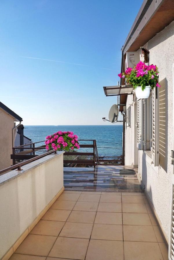 Apartmani Vesna Замбратия Экстерьер фото